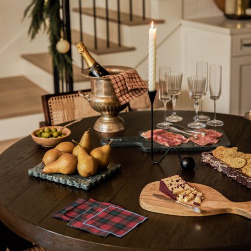 Lulu-and-Georgia_Entertaining_0234_LIFESTYLE-Site-Crop-Lifestyle_0bef907a-a547-436e-aa47-0f7ed37d04a0